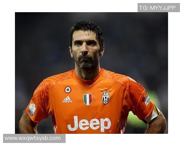 文武全才的足球球星：既是绿茵场上的传奇也是生活中的全能人物